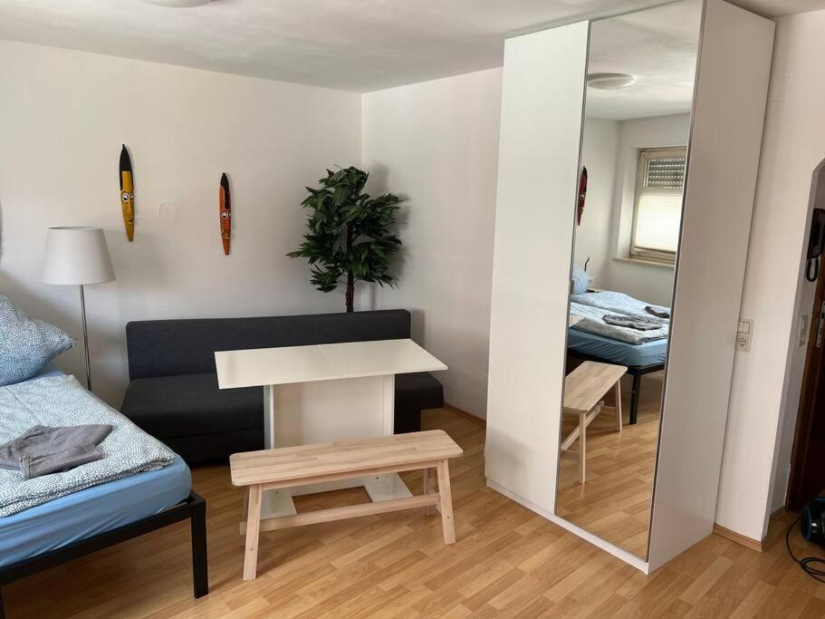 Kleines Apartment Im Zentrum Von Wuerzburg Екстериор снимка